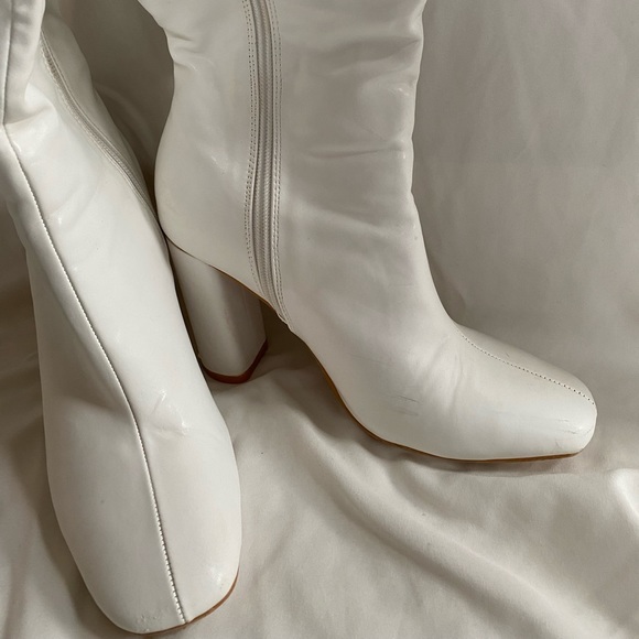 SOLD! - Picture 6 of 7